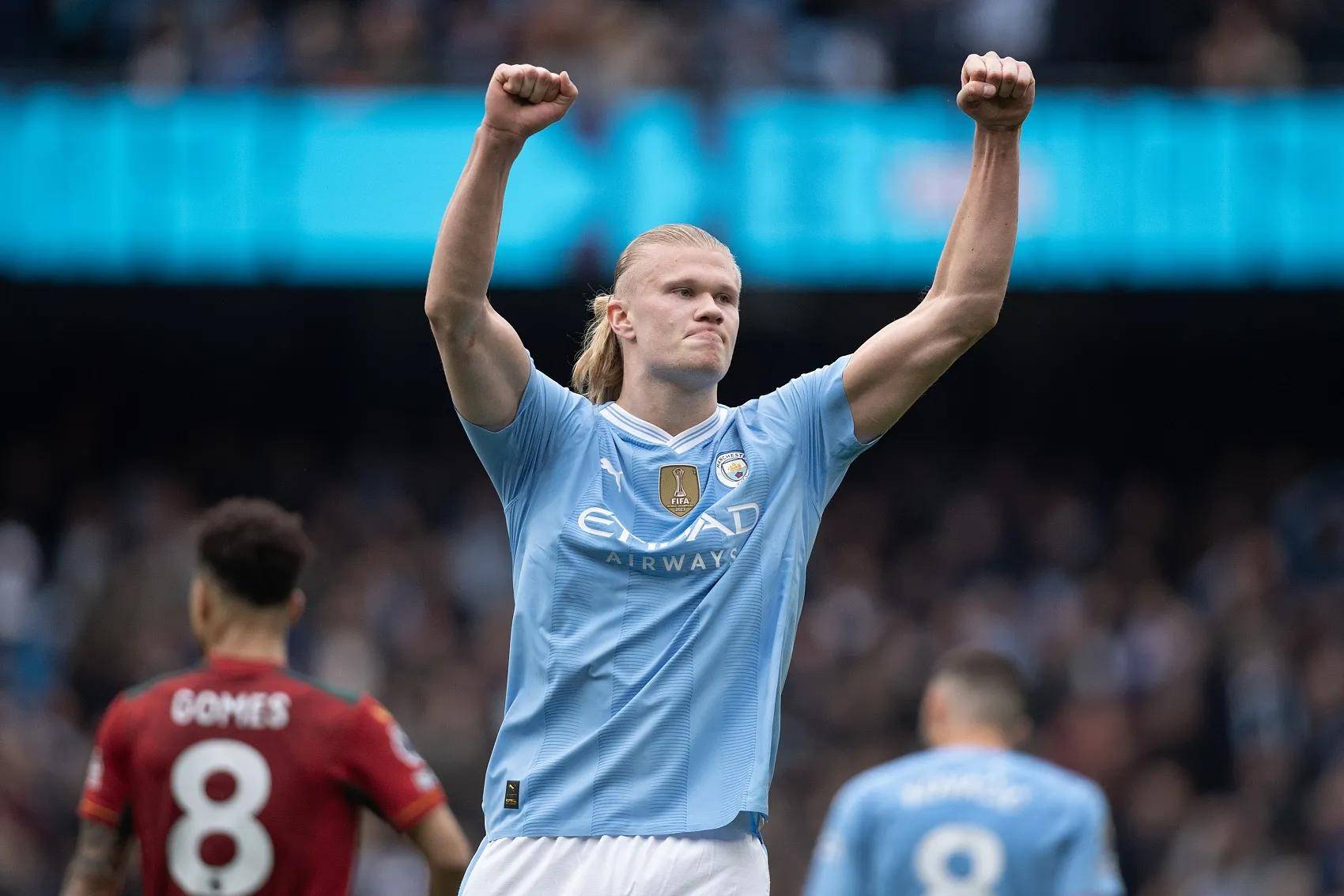 TT全球总决赛次日蓄势待发，首日差距微小（TT全球总决赛次日即将打响，首日难分高下）