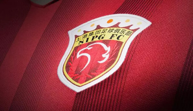 浓眉昨日复出，独行侠对阵湖人防守效率135.8赛季最差（浓眉复出之战，湖人对独行侠防守效率135.8创赛季最差）