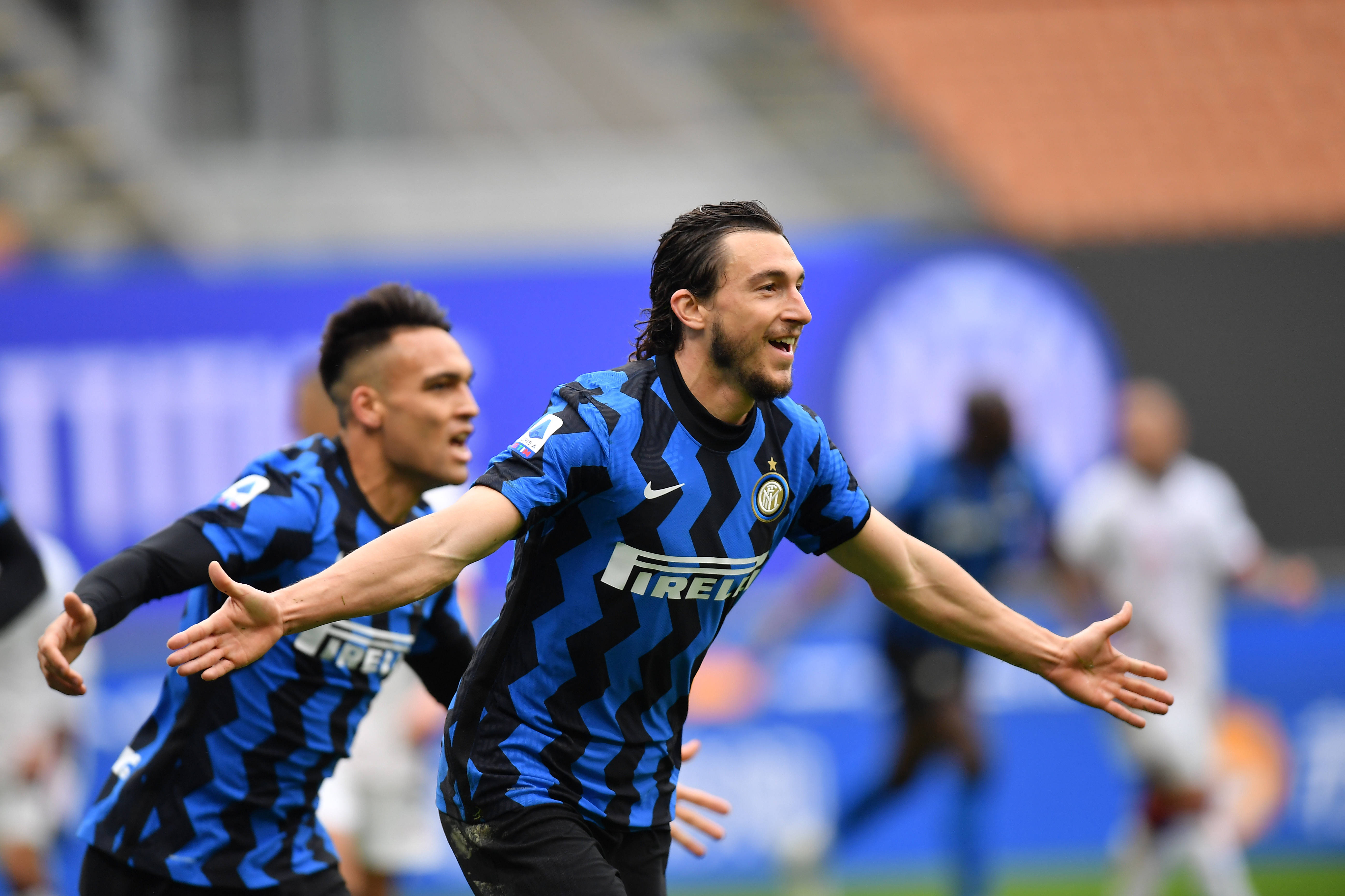 经纪人：国米态度很明确，赛季末再决定德弗赖和阿切尔比未来（经纪人：国米已表态，将在赛季结束后敲定德弗赖与阿切尔比的去留）