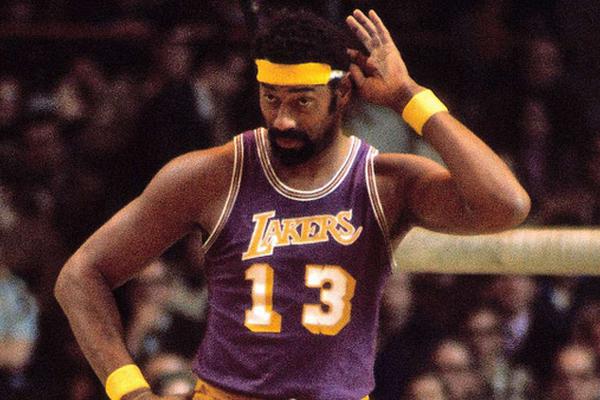 16冠王双职加冕！刘国梁隐退，王励勤能扛住洛杉矶6金硬仗吗？（16冠王双料登顶！刘国梁退居幕后，王励勤能否顶住洛杉矶六金硬仗？）