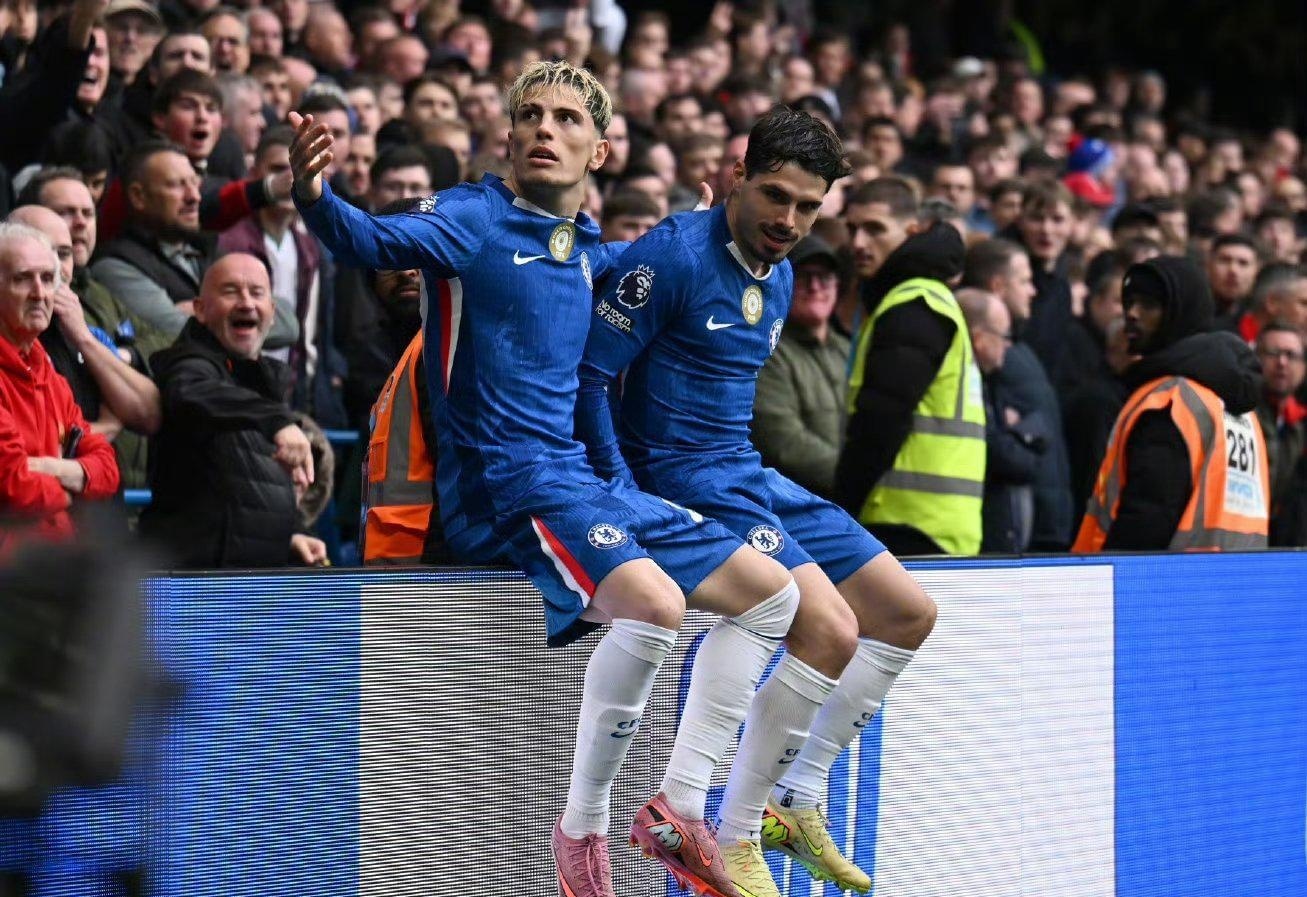 梅西：我一定会回到巴塞罗那，那里始终是我的家（梅西：我终会重返巴塞罗那，那是我永远的家）