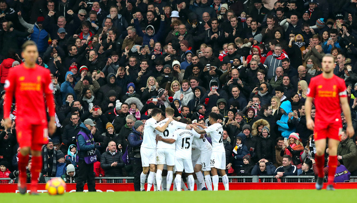 泰山纪念建队32周年，队史5次夺顶级联赛冠军，8次足协杯冠军（泰山队32周年：队史顶级联赛5冠、足协杯8冠）