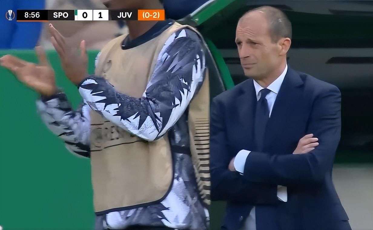 输给米兰后拉齐奥对主裁判不判罚点球不满，决定新闻沉默（拉齐奥不满主裁未判点球，负于米兰后宣布对媒体静默）