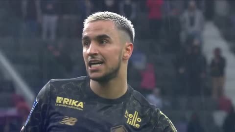 成都上次取胜还是10月17日赢梅州，自那之后6场比赛4平2负（成都自10月17日击败梅州后，近6战仅4平2负）