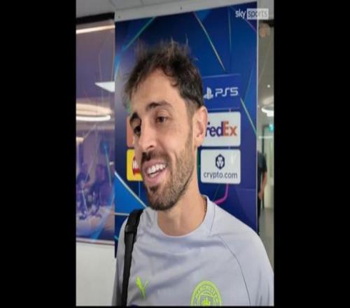 巴洛特利：现在的足球对抗更激烈，我认为自己仍能有出色表现（巴洛特利：当今足球对抗更强，但我依然能踢出高水准）