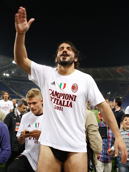 东体：明年3月份国足可能与打进世界杯正赛的亚洲球队热身（东体：国足或将于明年3月与晋级世界杯正赛的亚洲球队热身）