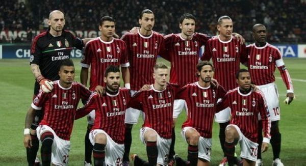 湖人浓眉哥篮下统治力助球队获胜（浓眉内线统治，湖人取胜）