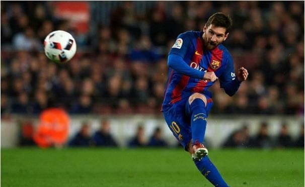 罗杰斯成为继B费后，第二位2025年送出10次英超助攻的球员（B费之后，罗杰斯成2025年第二位英超助攻上双的球员）