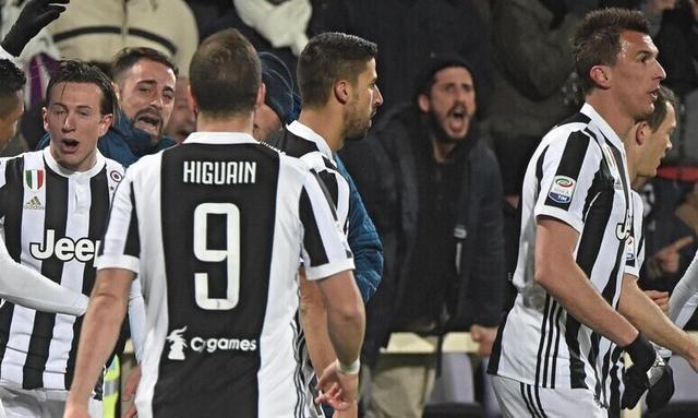 曲刚：对于梅州的未来没收到任何消息；希望球员今后能有更好发展（曲刚称未获悉梅州未来安排，盼球员今后发展更好）