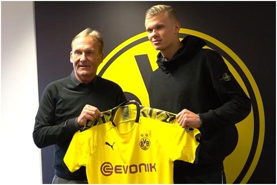 成功转型，米体：库普梅纳斯已成尤文不可或缺的组织型后卫（米体：库普梅纳斯蜕变为尤文后防组织中枢，已不可或缺）