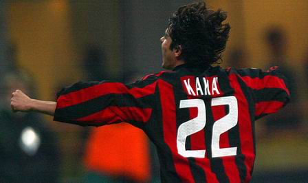 法国足协主席：姆巴佩私生活频繁遭骚扰，能不能让他喘口气？（法国足协主席发声：姆巴佩私生活频遭打扰，该给他一点空间）