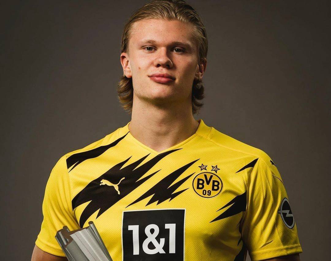 基耶利尼：斯帕莱蒂说尤文能争冠，俱乐部在处理伊尔迪兹续约（基耶利尼：斯帕莱蒂看好尤文夺冠，俱乐部正推进伊尔迪兹续约）