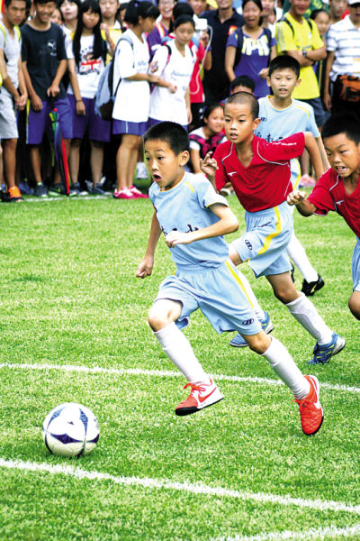 莱万：我愿意和普罗别日和好，当初他可能受到了一些人的影响（莱万愿与普罗别日言归于好：当时他可能受他人影响）