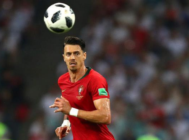 澳媒：珀斯光荣面临巨大伤病危机，多名中前场球员受伤（澳媒：珀斯光荣遭遇严重伤病潮，中前场多名球员受伤）